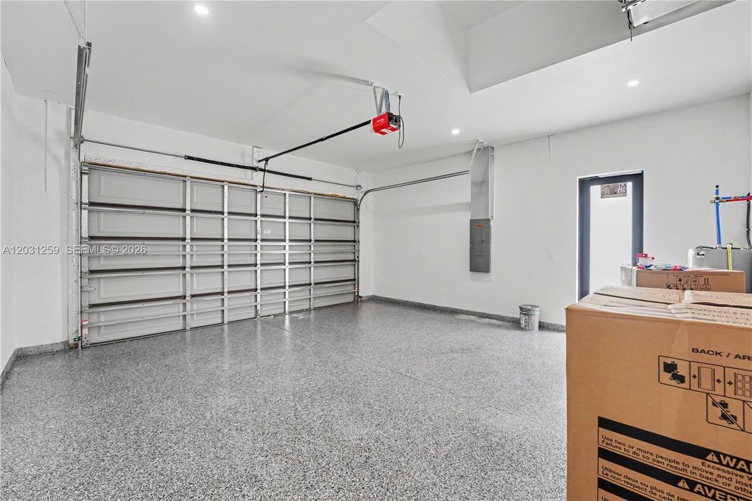 En Venta: $500,000 (3 camas, 3 baños, 2010 Pies cuadrados)