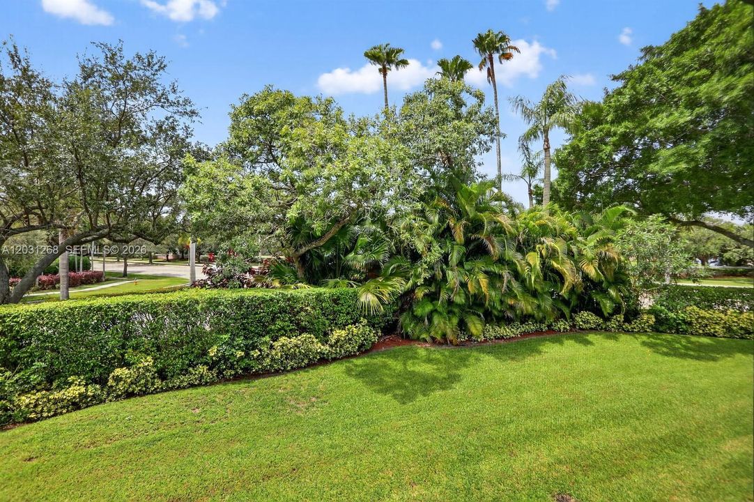 For Sale: $479,000 (3 beds, 2 baths, 1760 Square Feet)