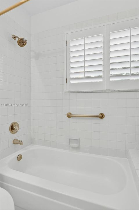 For Sale: $479,000 (3 beds, 2 baths, 1760 Square Feet)