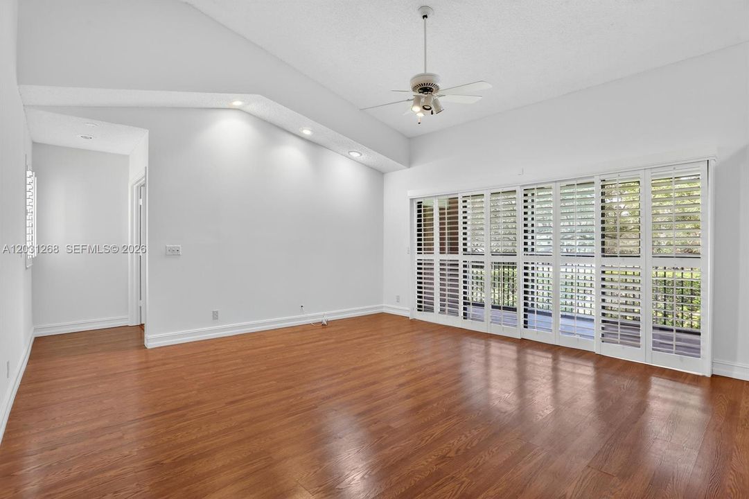 For Sale: $479,000 (3 beds, 2 baths, 1760 Square Feet)