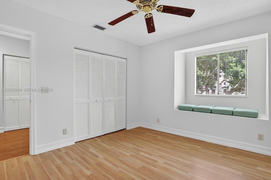 For Sale: $479,000 (3 beds, 2 baths, 1760 Square Feet)
