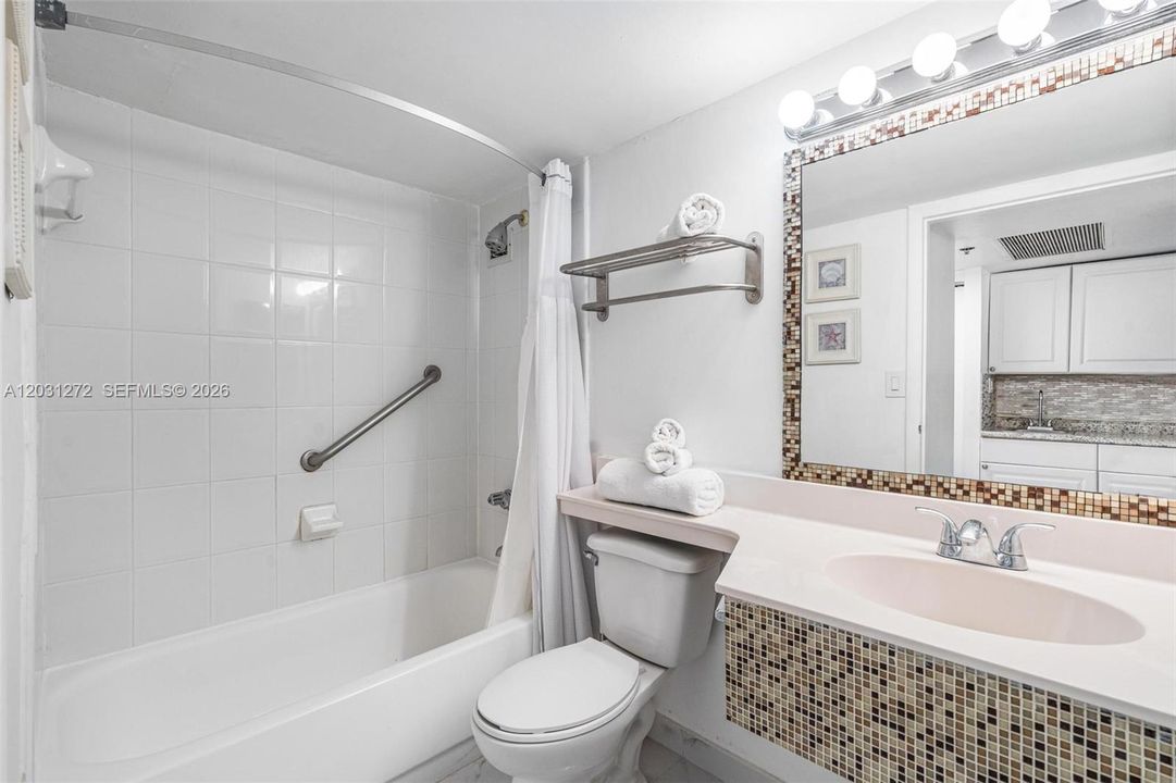 For Sale: $94,050 (0 beds, 1 baths, 360 Square Feet)