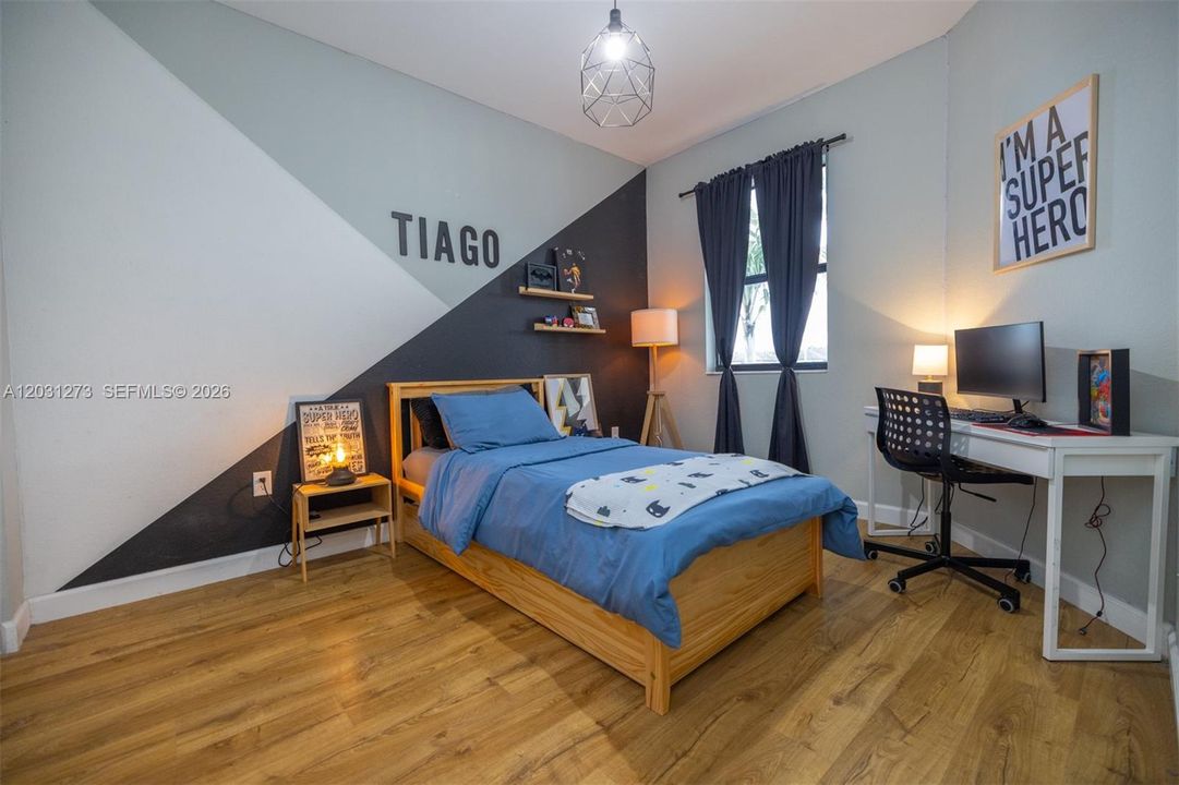 For Sale: $478,000 (3 beds, 2 baths, 1772 Square Feet)