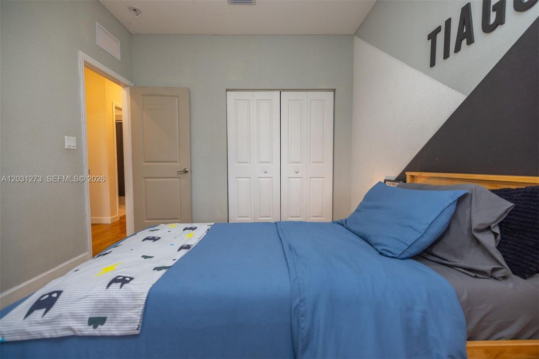 For Sale: $478,000 (3 beds, 2 baths, 1772 Square Feet)