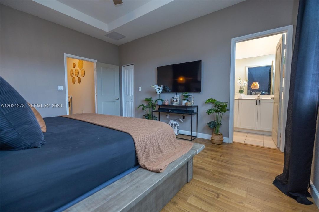 For Sale: $478,000 (3 beds, 2 baths, 1772 Square Feet)