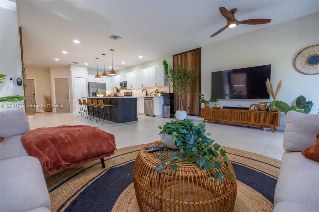 For Sale: $478,000 (3 beds, 2 baths, 1772 Square Feet)