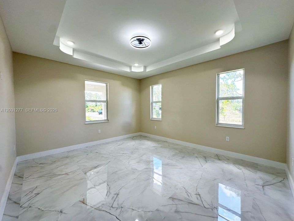 For Sale: $414,999 (3 beds, 2 baths, 1736 Square Feet)