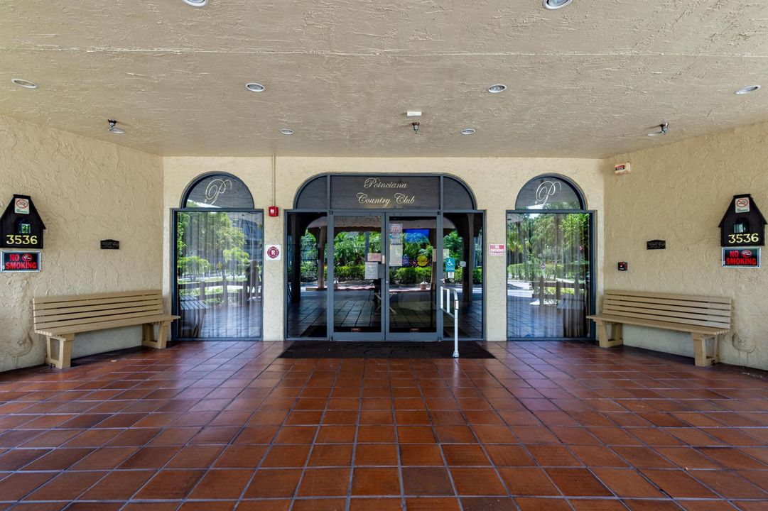26_clubhouse
