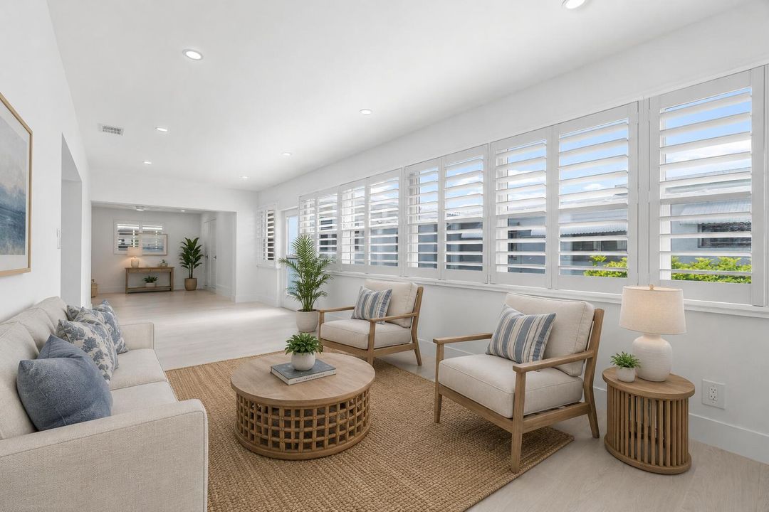 Virtually Staged Sunroom