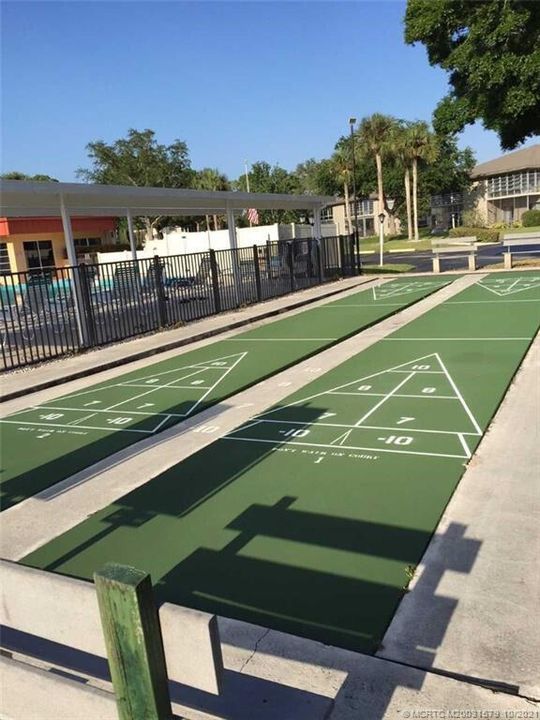 shuffleboard
