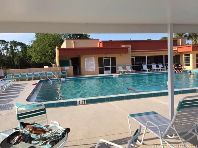 pool
