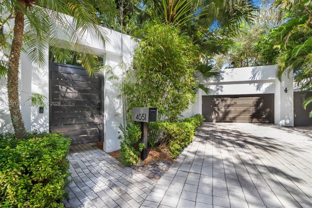 For Rent: $23,500 (4 beds, 3 baths, 2863 Square Feet)