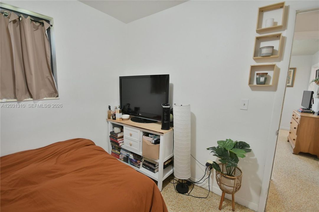 En Venta: $770,000 (3 camas, 2 baños, 1496 Pies cuadrados)