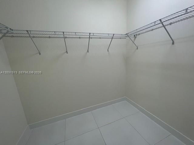 For Rent: $3,950 (4 beds, 3 baths, 1908 Square Feet)