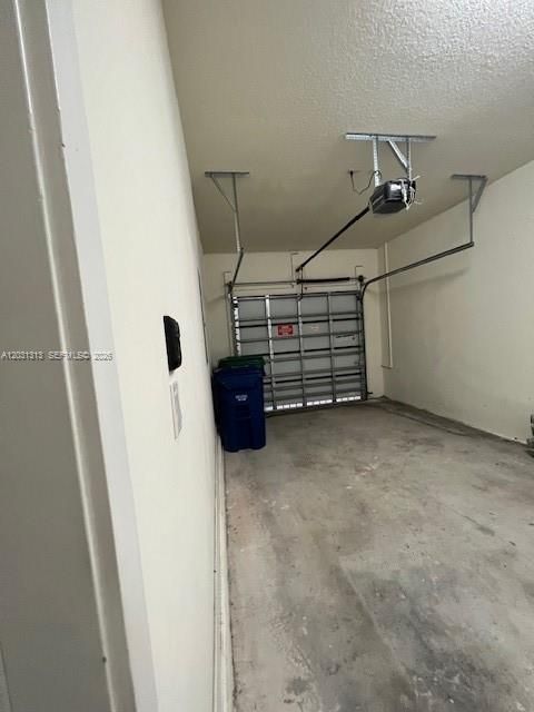 For Rent: $3,950 (4 beds, 3 baths, 1908 Square Feet)
