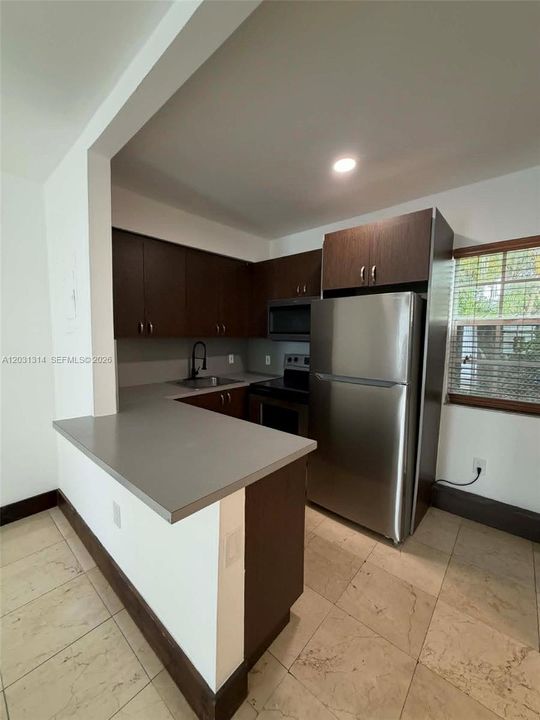 В аренду: $1,750 (1 спален, 1 ванн, 539 Квадратных фут)