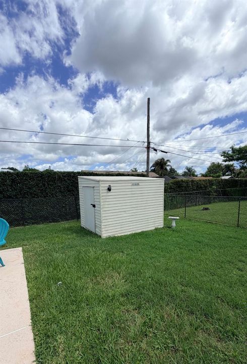 Shed