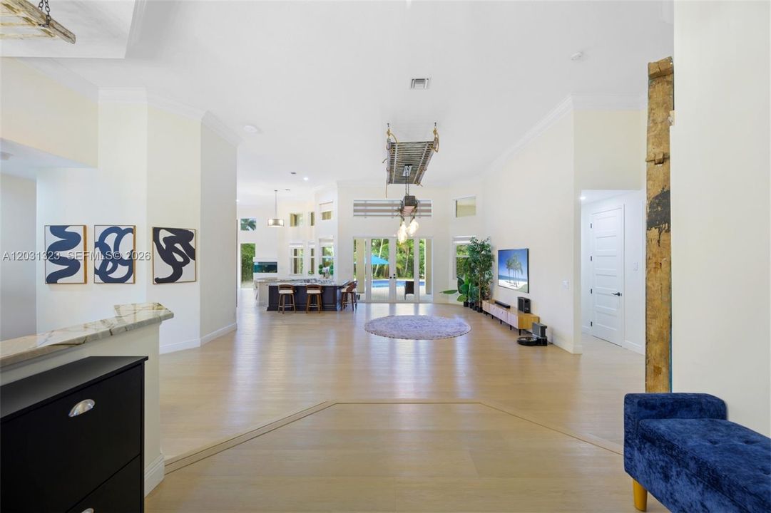En Venta: $1,899,900 (5 camas, 4 baños, 4291 Pies cuadrados)