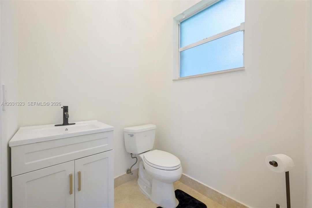 En Venta: $1,899,900 (5 camas, 4 baños, 4291 Pies cuadrados)