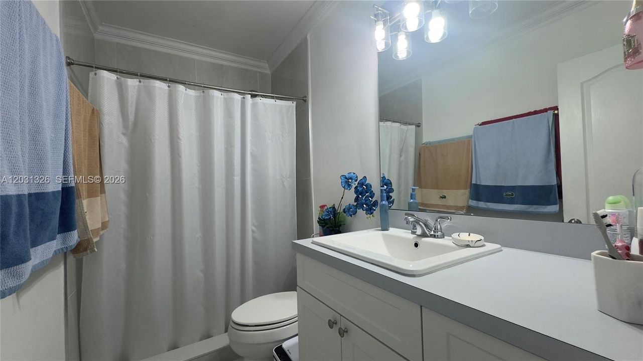 For Sale: $599,000 (3 beds, 2 baths, 1414 Square Feet)