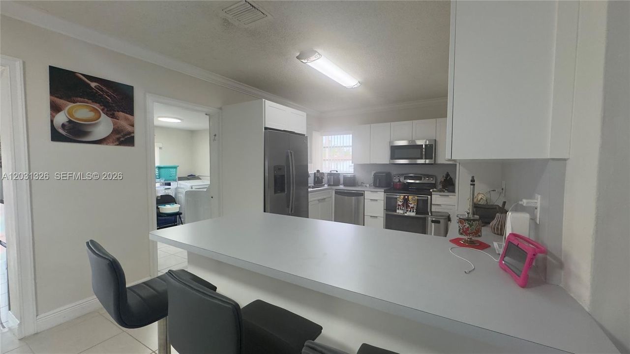 For Sale: $599,000 (3 beds, 2 baths, 1414 Square Feet)