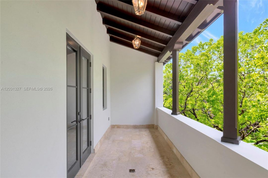 En Renta: $22,000 (4 camas, 4 baños, 4080 Pies cuadrados)
