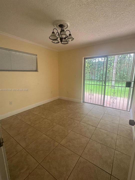 For Rent: $2,950 (3 beds, 3 baths, 1512 Square Feet)