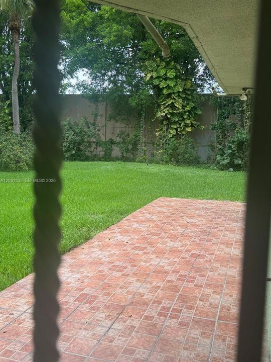 For Rent: $2,950 (3 beds, 3 baths, 1512 Square Feet)