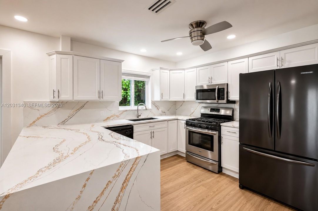 For Sale: $1,999,999 (4 beds, 3 baths, 0 Square Feet)