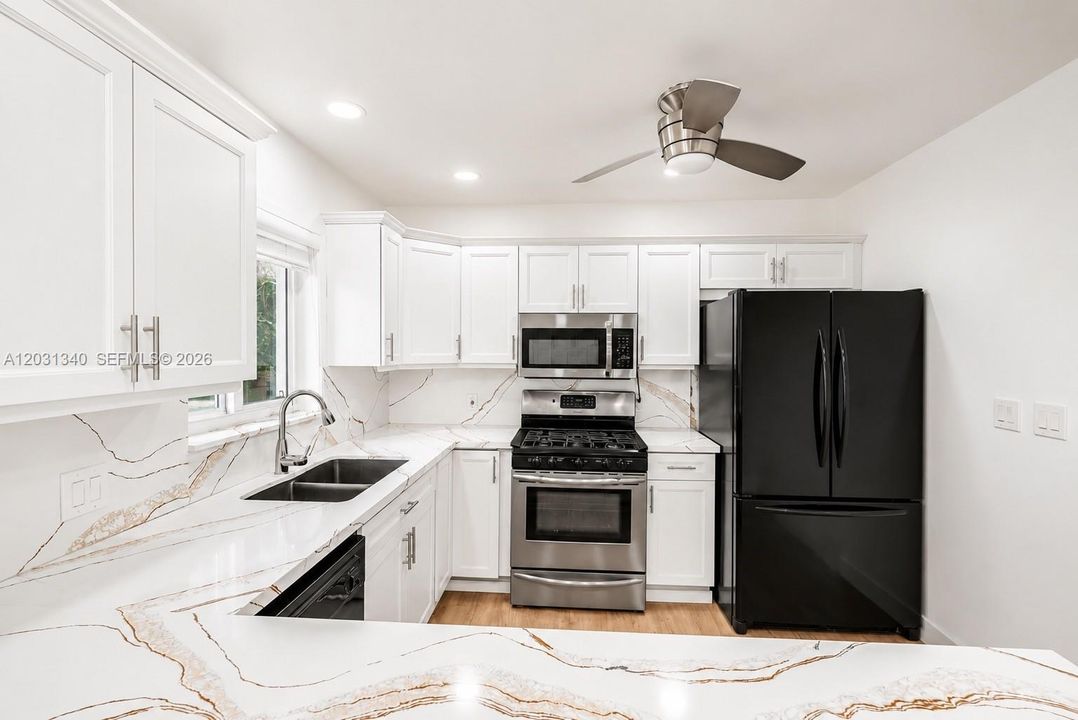 For Sale: $1,999,999 (4 beds, 3 baths, 0 Square Feet)