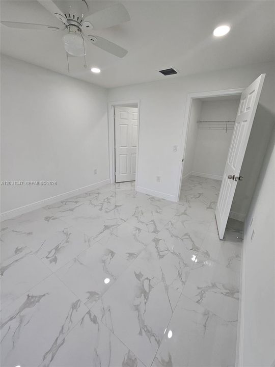 For Rent: $1,750 (3 beds, 2 baths, 1058 Square Feet)