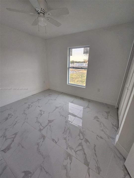 For Rent: $1,750 (3 beds, 2 baths, 1058 Square Feet)
