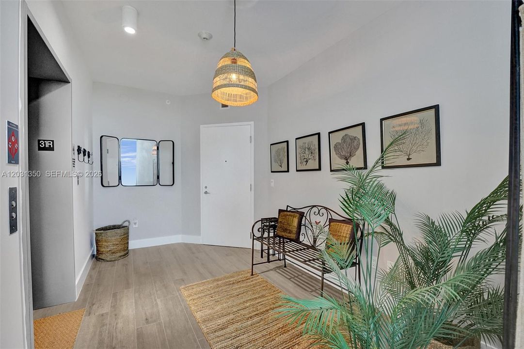 For Rent: $6,600 (3 beds, 3 baths, 1557 Square Feet)