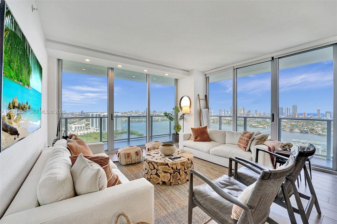 For Rent: $6,600 (3 beds, 3 baths, 1557 Square Feet)