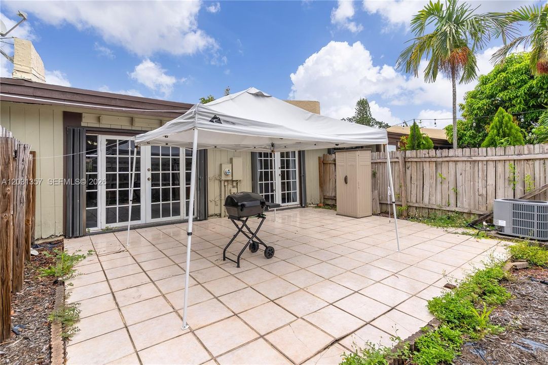 En Venta: $435,000 (2 camas, 2 baños, 1196 Pies cuadrados)