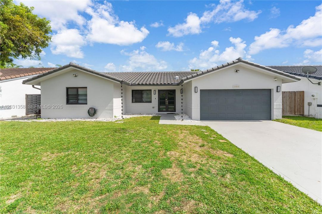 For Sale: $785,000 (3 beds, 2 baths, 1810 Square Feet)