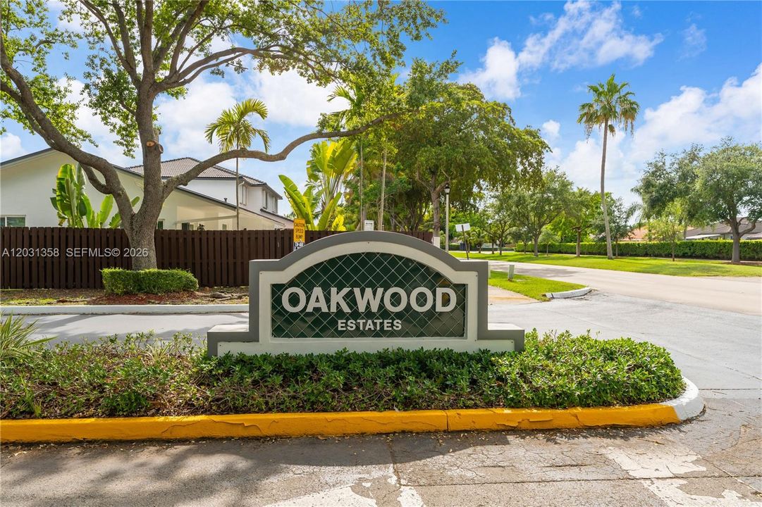 For Sale: $785,000 (3 beds, 2 baths, 1810 Square Feet)