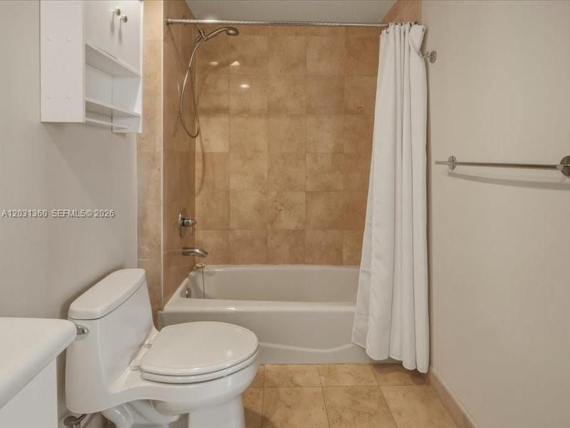 For Rent: $8,500 (3 beds, 3 baths, 2078 Square Feet)