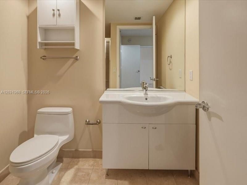For Rent: $8,500 (3 beds, 3 baths, 2078 Square Feet)