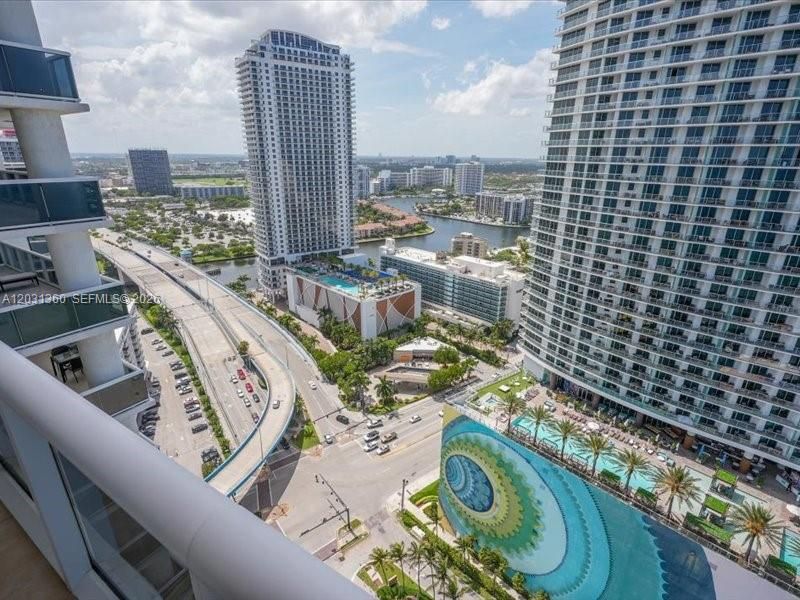For Rent: $8,500 (3 beds, 3 baths, 2078 Square Feet)