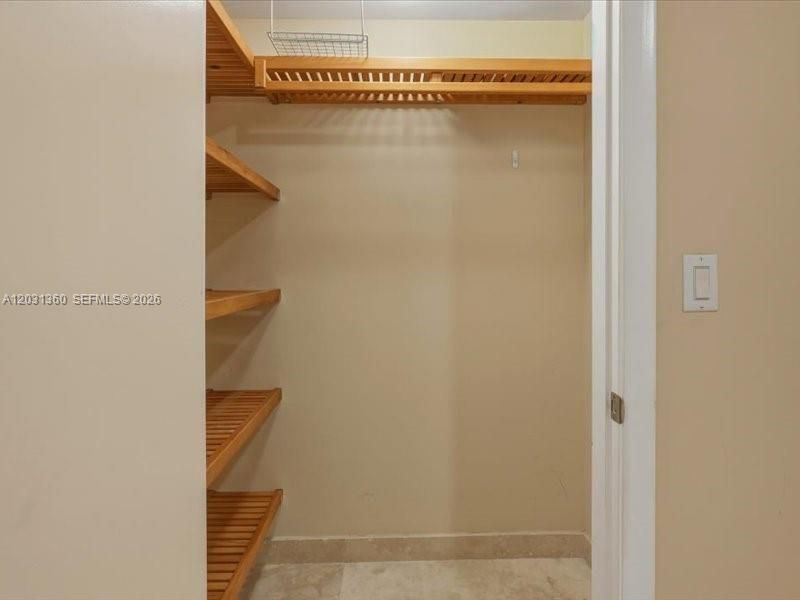 For Rent: $8,500 (3 beds, 3 baths, 2078 Square Feet)