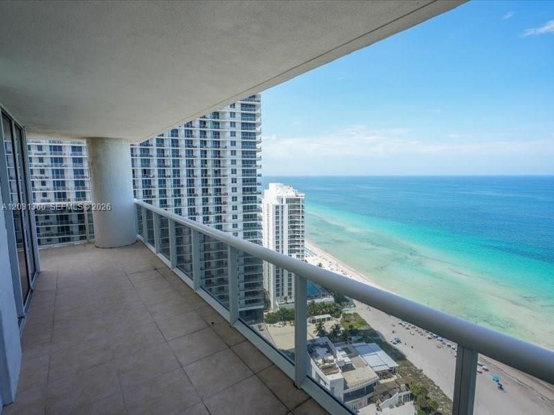 For Rent: $8,500 (3 beds, 3 baths, 2078 Square Feet)
