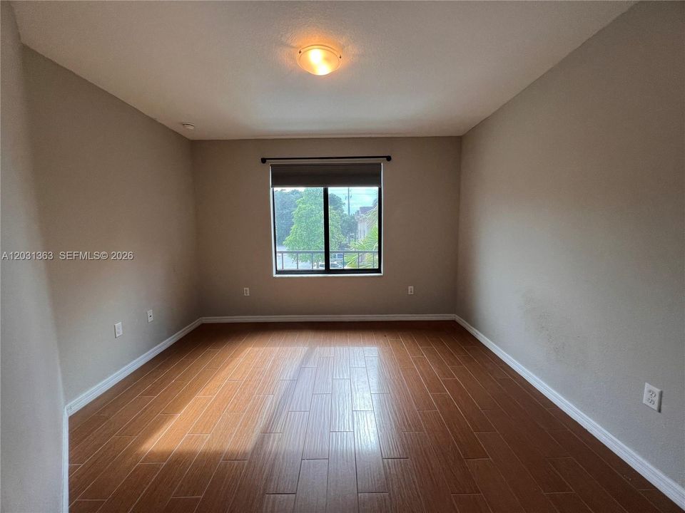 В аренду: $3,500 (3 спален, 2 ванн, 1615 Квадратных фут)