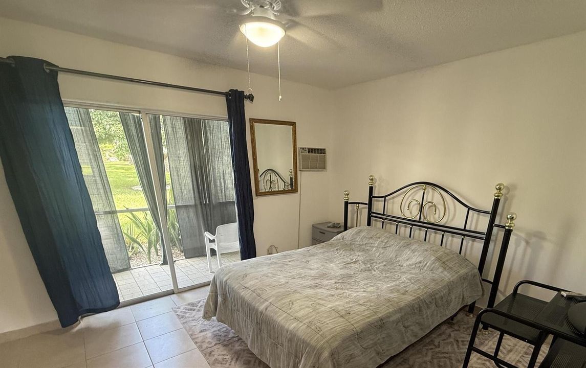 canterbury H bedroom
