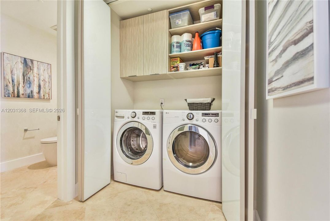 For Rent: $30,000 (2 beds, 2 baths, 1870 Square Feet)