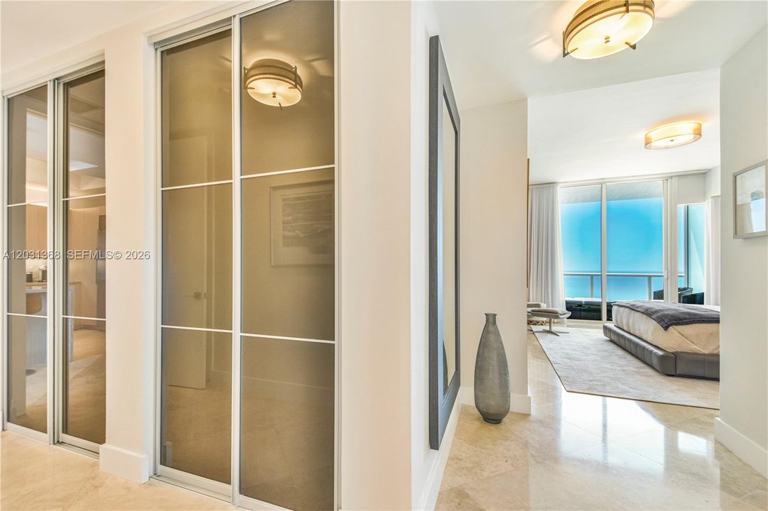 For Rent: $30,000 (2 beds, 2 baths, 1870 Square Feet)