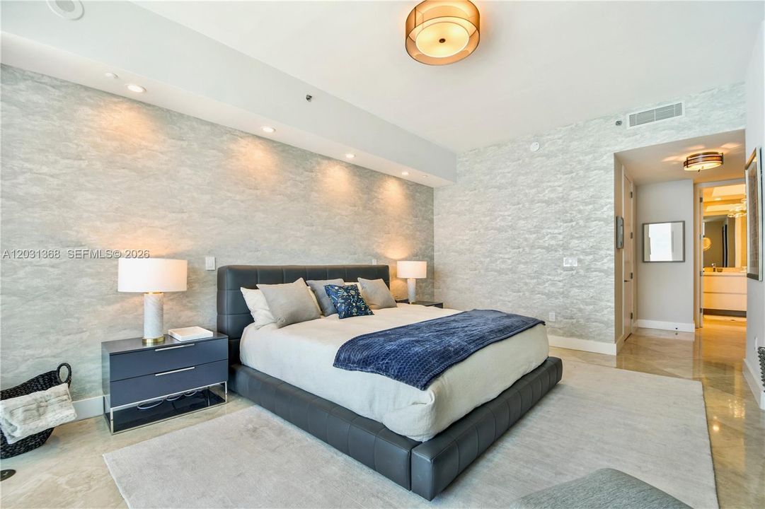 For Rent: $30,000 (2 beds, 2 baths, 1870 Square Feet)