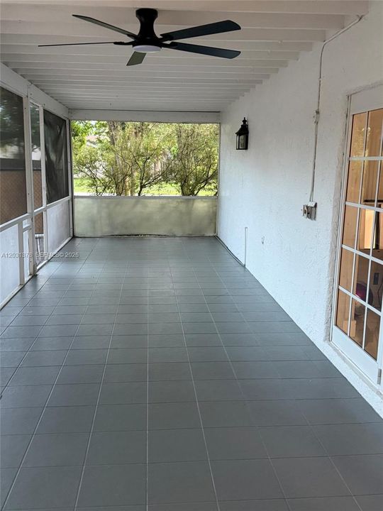 For Sale: $650,000 (3 beds, 2 baths, 2119 Square Feet)
