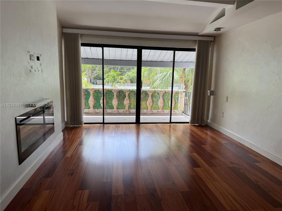 En Renta: $3,000 (3 camas, 2 baños, 1688 Pies cuadrados)