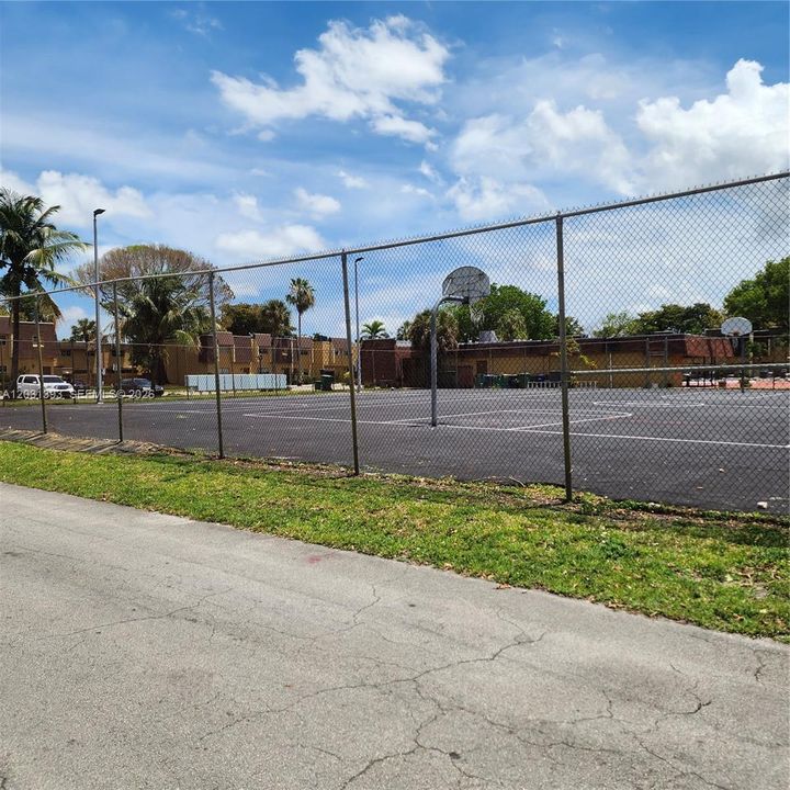 For Sale: $219,990 (3 beds, 2 baths, 1428 Square Feet)
